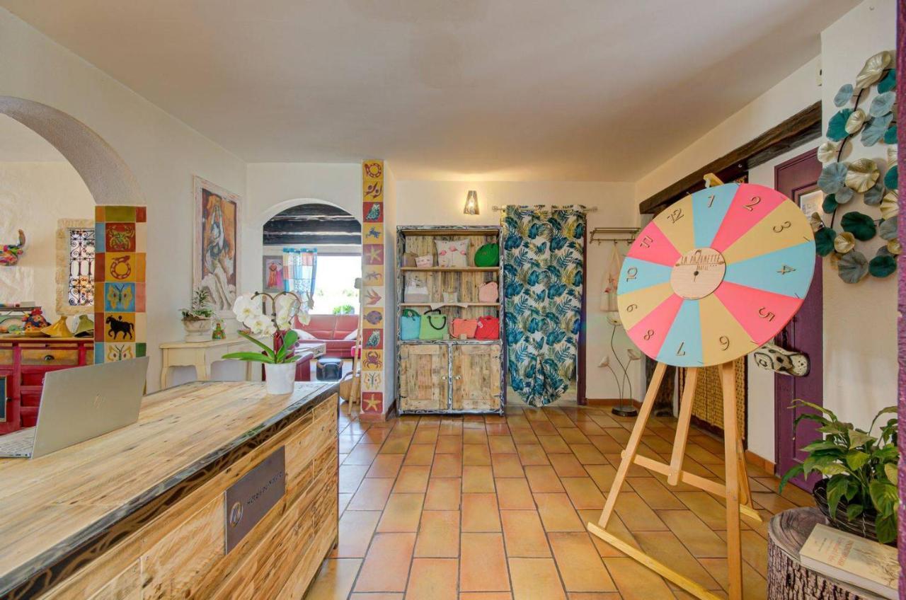 Hotel La Palunette Saintes-Maries-de-la-Mer Dış mekan fotoğraf