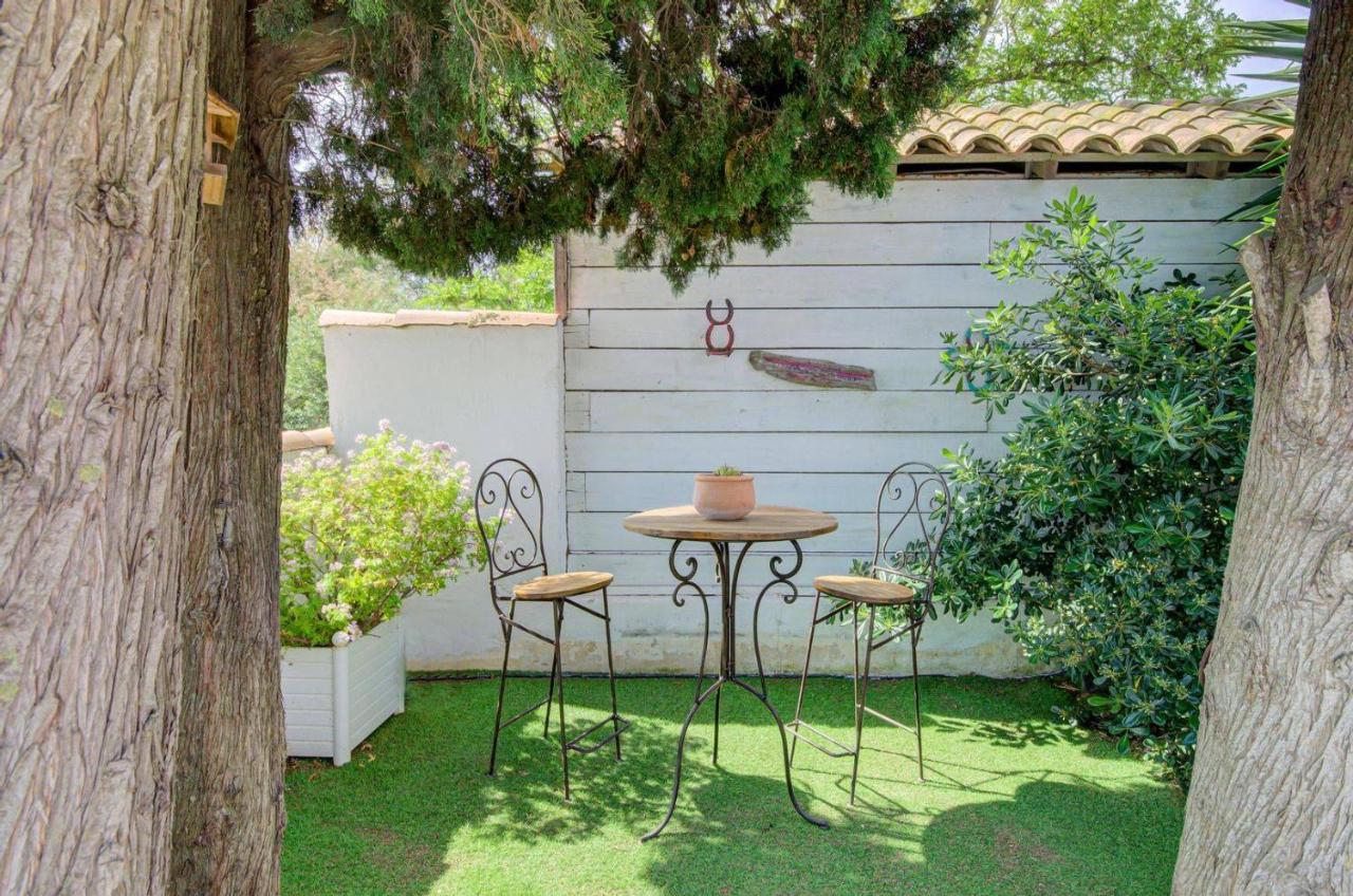 Hotel La Palunette Saintes-Maries-de-la-Mer Dış mekan fotoğraf