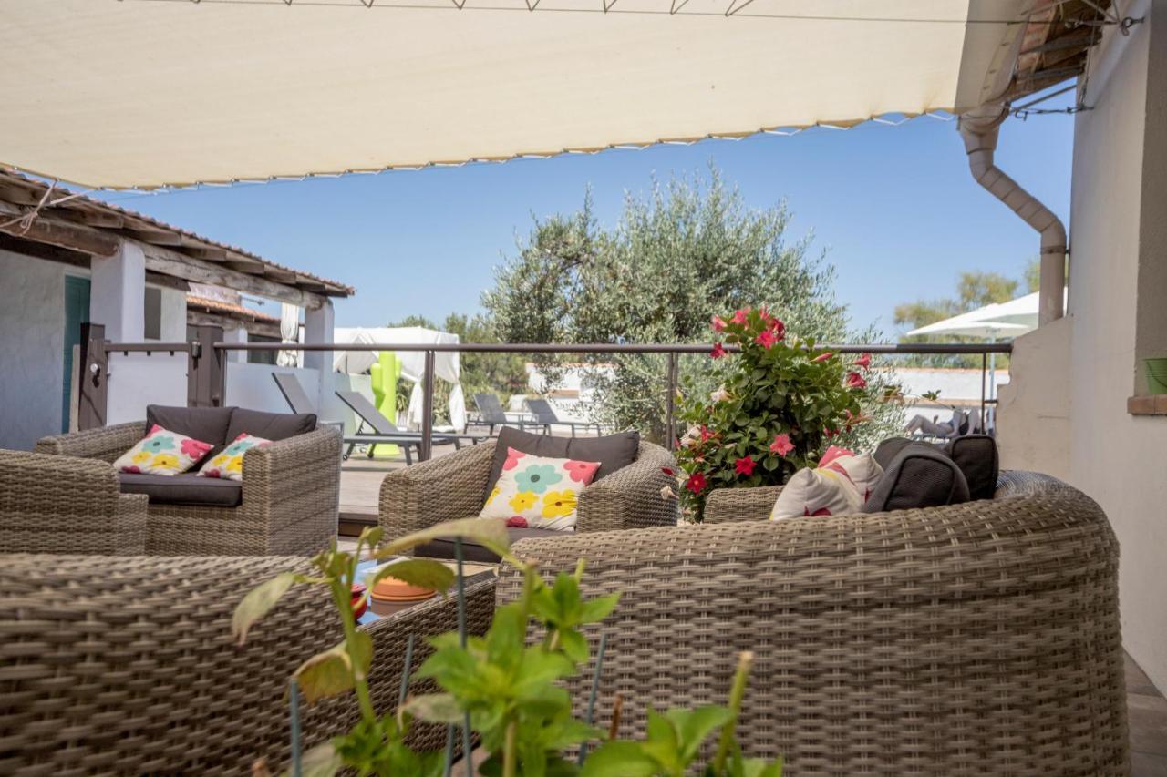 Hotel La Palunette Saintes-Maries-de-la-Mer Dış mekan fotoğraf