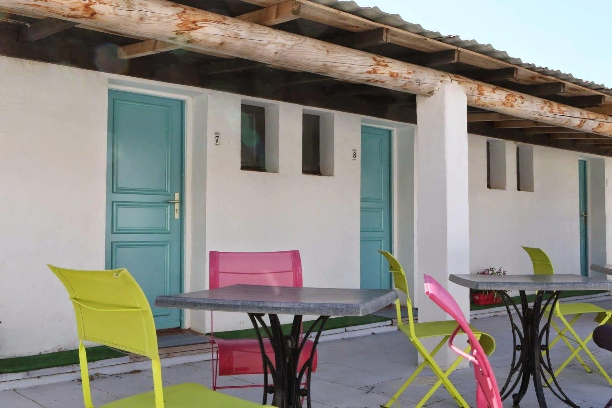 Hotel La Palunette Saintes-Maries-de-la-Mer Dış mekan fotoğraf